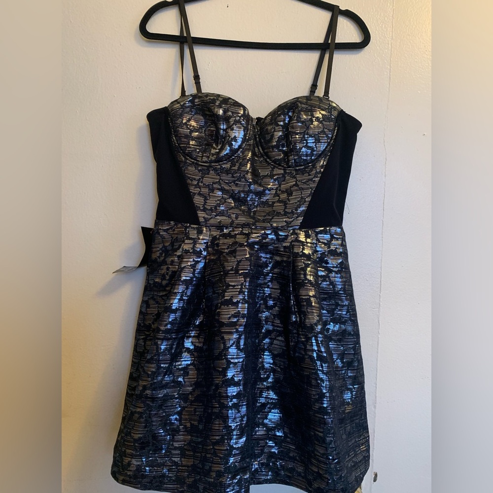 BEBE Corset Boned A-Line Cocktail Mini Dress-Size-L-Black/Silver -NWT